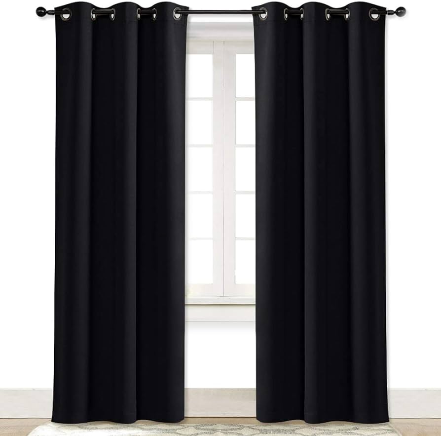 Soundproofing curtain